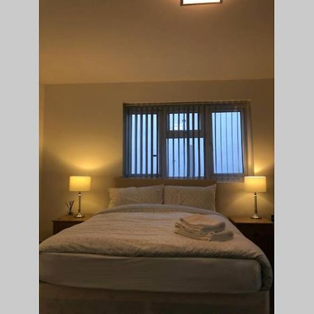 Cozy Self Contained Apartment Бирмингем Экстерьер фото